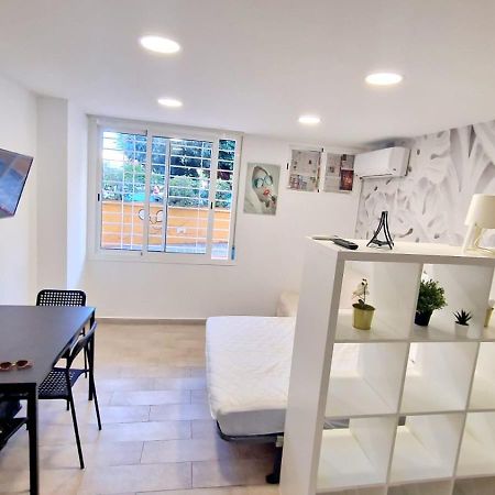 Benalmadena Inn Apartaments Malaga Zewnętrze zdjęcie