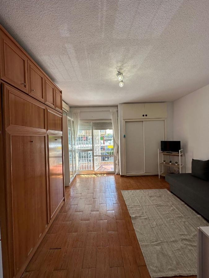 Benalmadena Inn Apartaments Malaga Zewnętrze zdjęcie